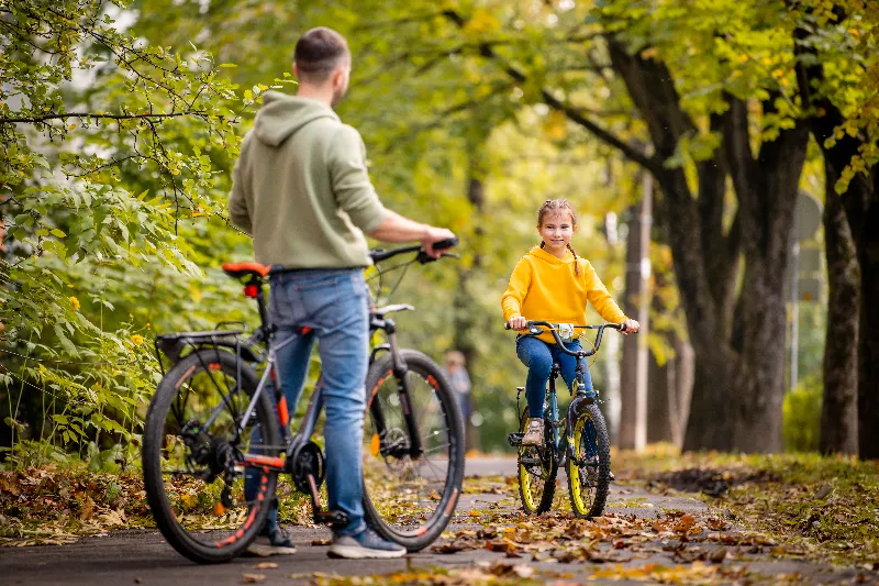 Wie lernt man, Fahrrad zu fahren? Wie lernt man, Fahrrad zu fahren?