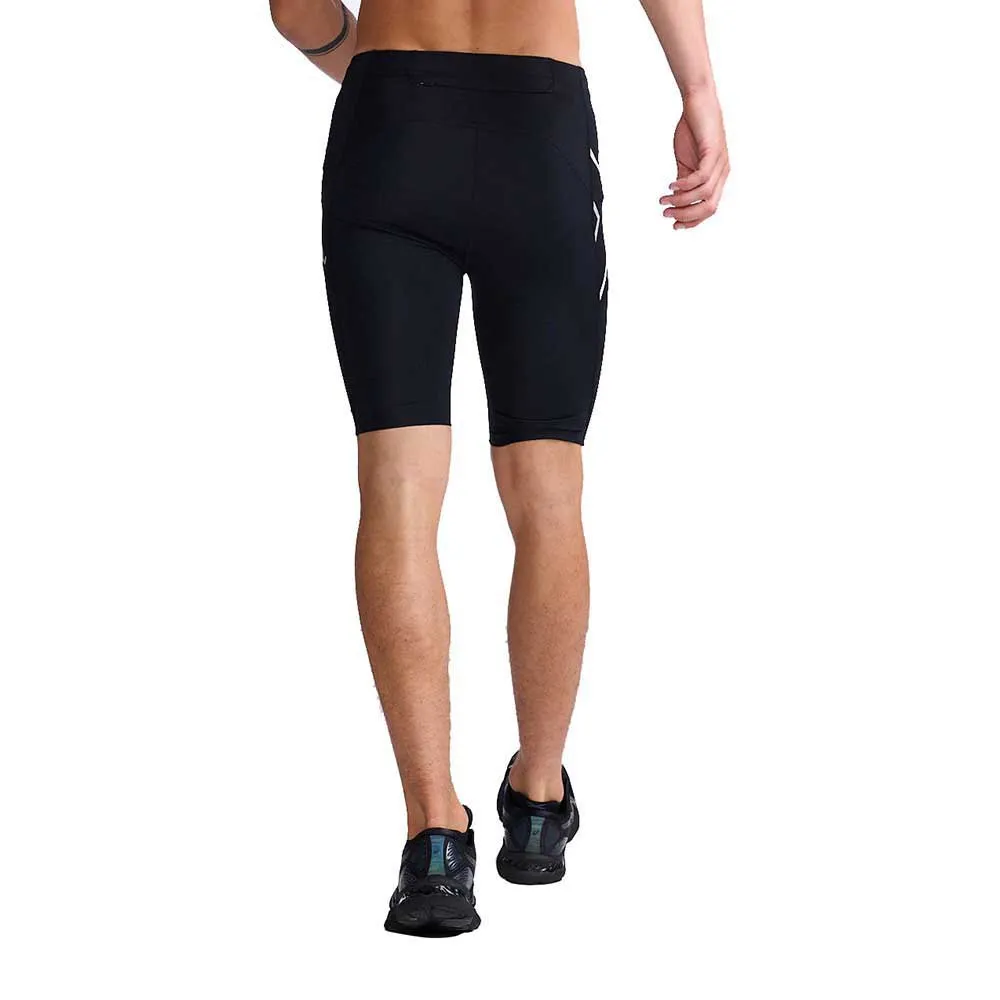 2XU Aero Compression Kurze Leggings male, Black / silver reflective