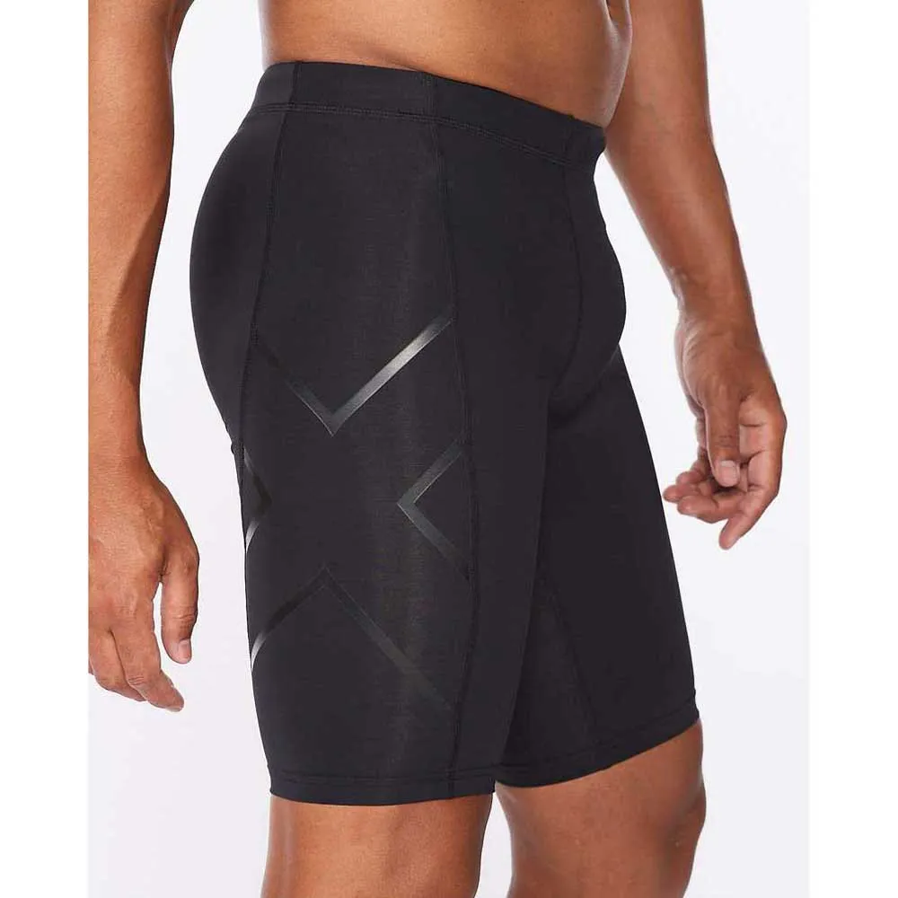 2XU Core Kurze Leggings male, Black / nero, Regular 2XU Core Kurze Leggings male, Black / nero, Regular