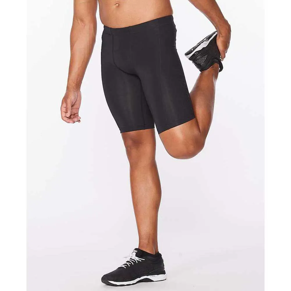 2XU Core Kurze Leggings male, Black / nero, Regular 2XU Core Kurze Leggings male, Black / nero, Regular