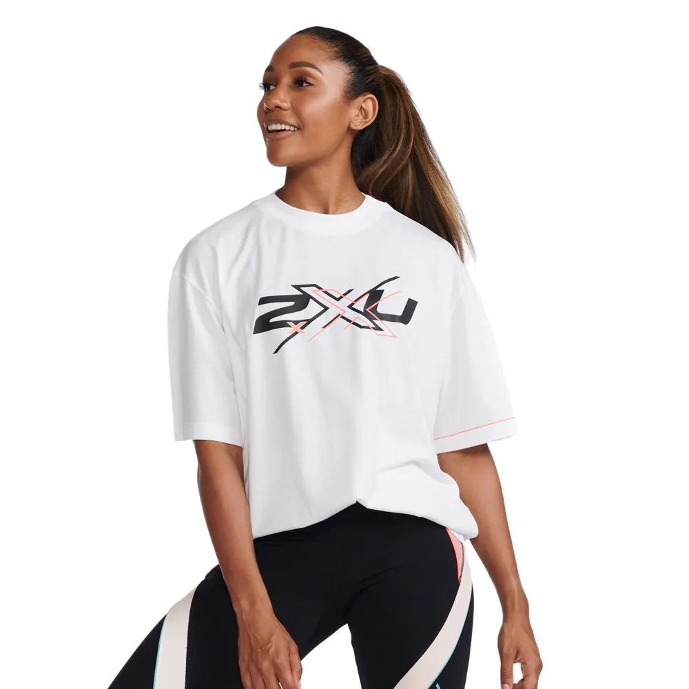 2XU Form Boyfriend Kurzarm-t-shirt female, White / hyper coral 2XU Form Boyfriend Kurzarm-t-shirt female, White / hyper coral
