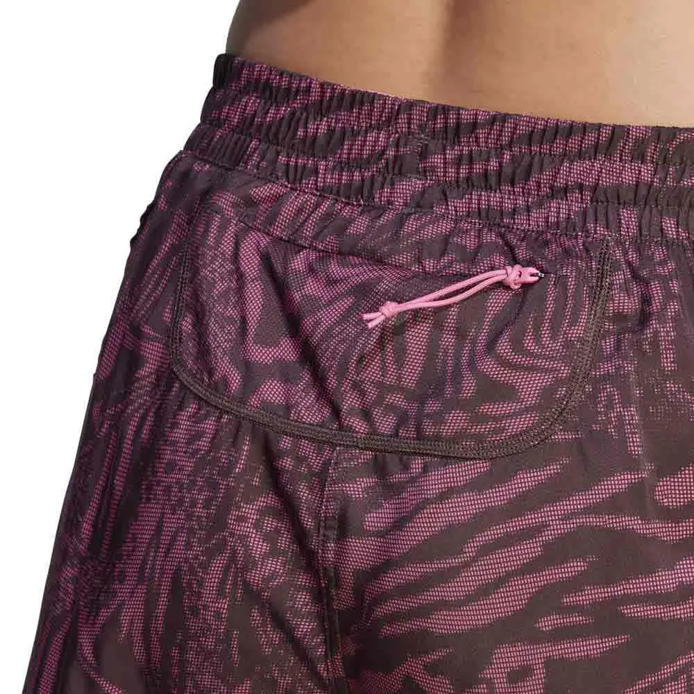 adidas 3 Stripes Aop 3´´ Kurze Hose female adidas 3 Stripes Aop 3´´ Kurze Hose female