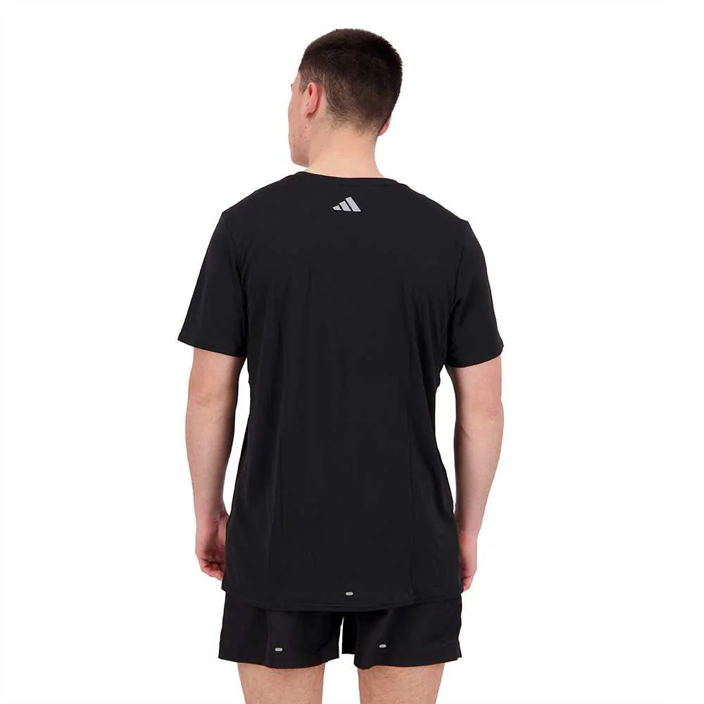 adidas Brand Love Kurzarm-t-shirt male