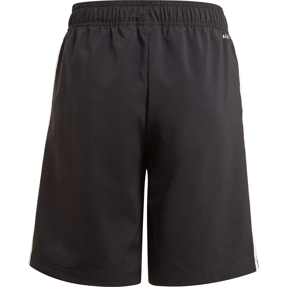 adidas Essentials 3-stripes Chelsea Kurze Hose