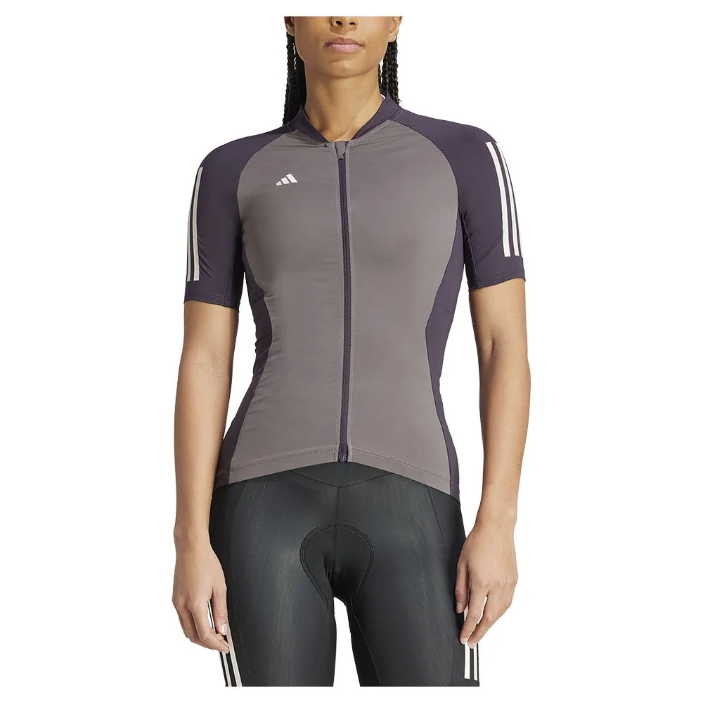 adidas Essentials 3 Stripes Kurzarm-radtrikot adidas Essentials 3 Stripes Kurzarm-radtrikot
