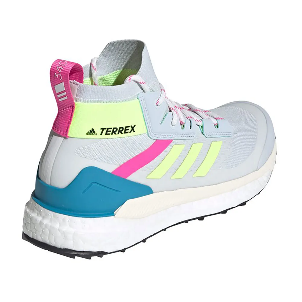 adidas Terrex Free Hiker Primeblue Wanderstiefel, Halo blue / hi-res yellow / screaming pink adidas Terrex Free Hiker Primeblue Wanderstiefel, Halo blue / hi-res yellow / screaming pink