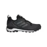 Core black / grey four / dgh solid grey
