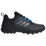 Core black / grey three / blue rush