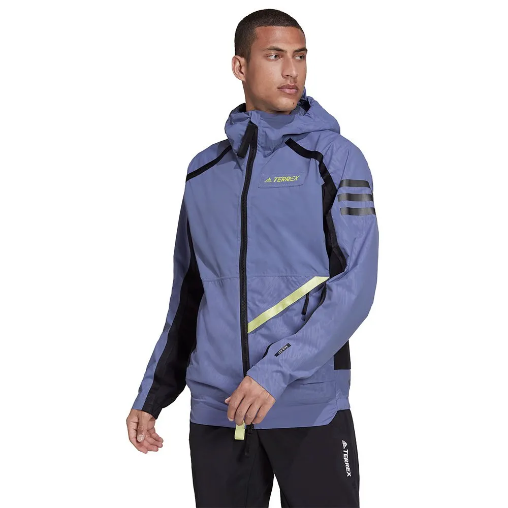 adidas Utilitas Reverse Retro Jacke, Orbit violet / black adidas Utilitas Reverse Retro Jacke, Orbit violet / black