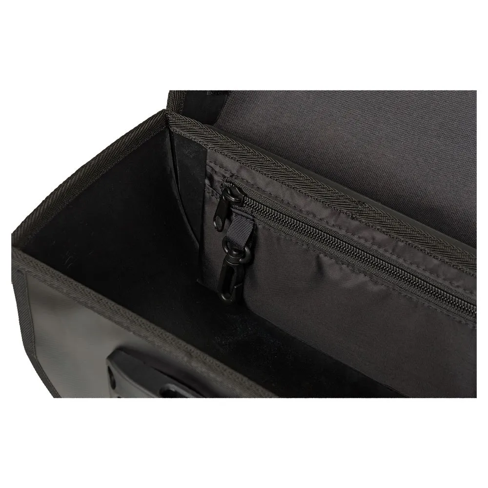 AGU Clean Shelter Flective Mist Klickfix Lenkertasche 5l, Black, One Size AGU Clean Shelter Flective Mist Klickfix Lenkertasche 5l, Black, One Size