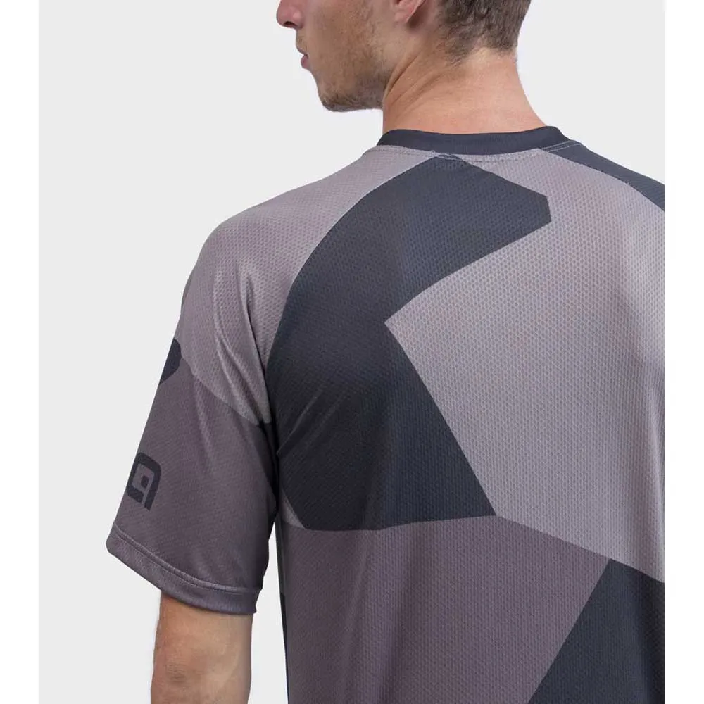 Alé Swedish Camo Kurzarm-t-shirt, Grey, M Alé Swedish Camo Kurzarm-t-shirt, Grey, M