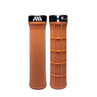 All Mountain Style Berm Griffe All Mountain Style Berm Griffe
