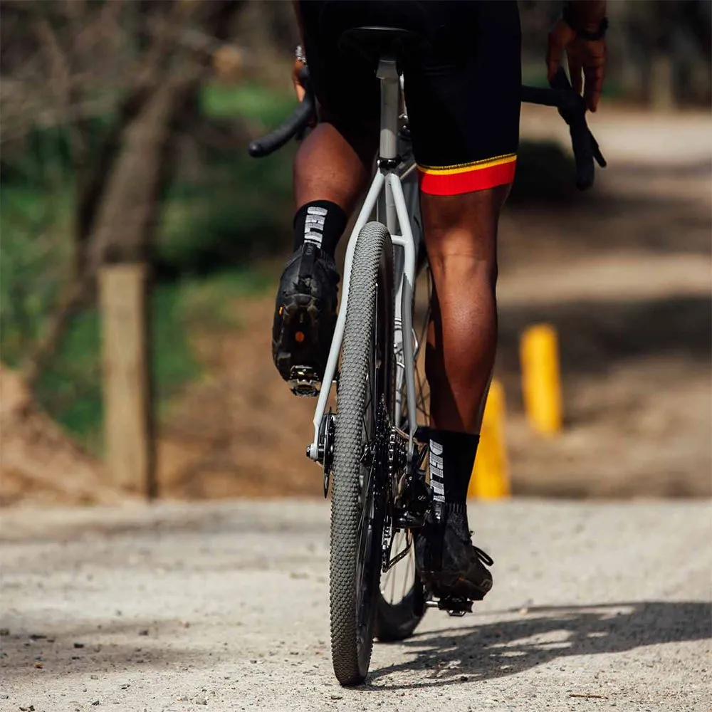 American Classic Aggregate All-around Tubeless 700 X 40 Gravelreifen American Classic Aggregate All-around Tubeless 700 X 40 Gravelreifen