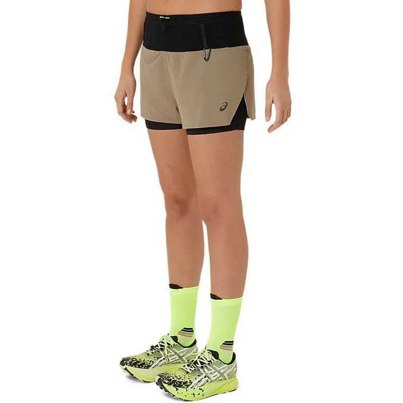 Asics Fujitrail 2-in-1 Kurze Hose Asics Fujitrail 2-in-1 Kurze Hose