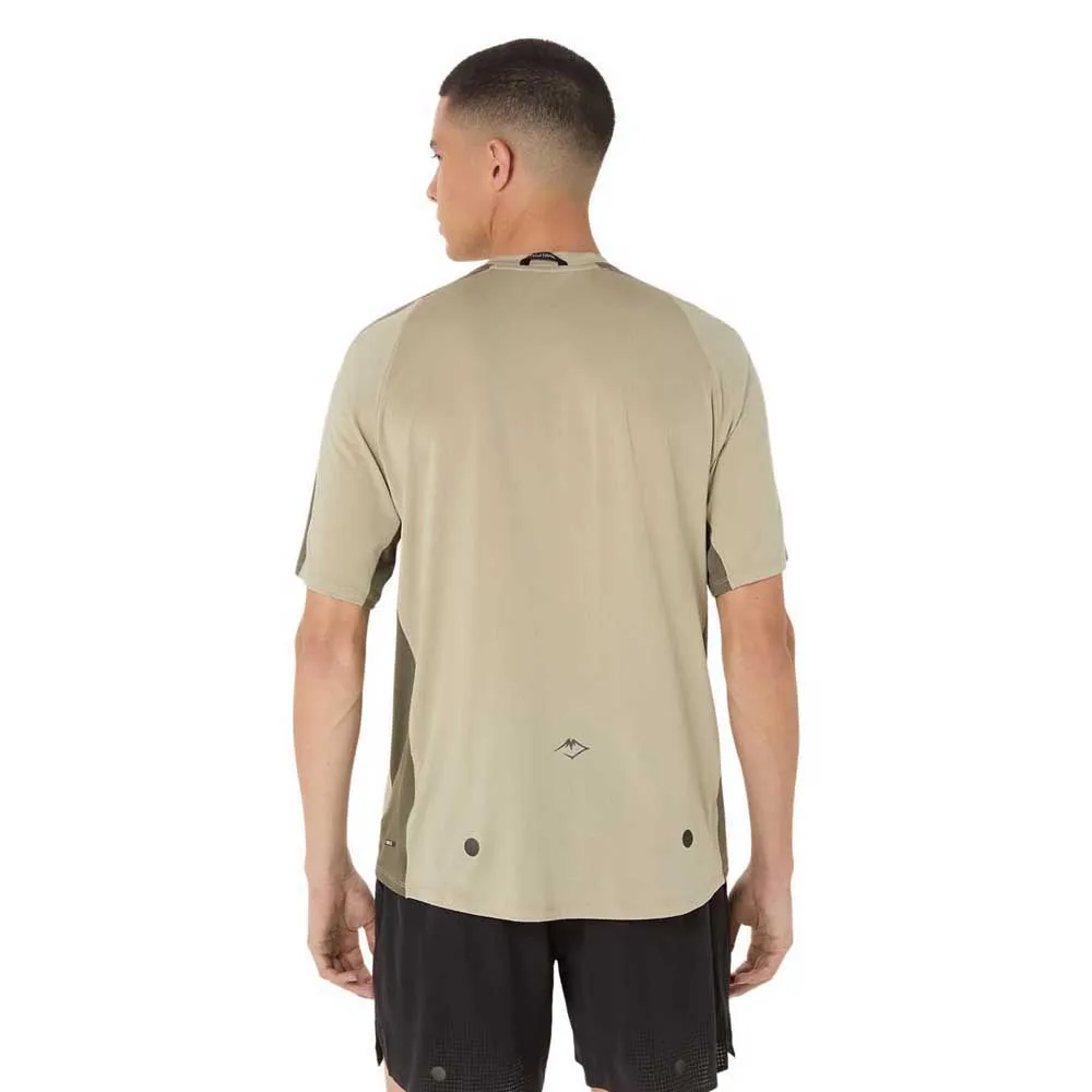 Asics Fujitrail Elite Kurzarm-t-shirt male Asics Fujitrail Elite Kurzarm-t-shirt male