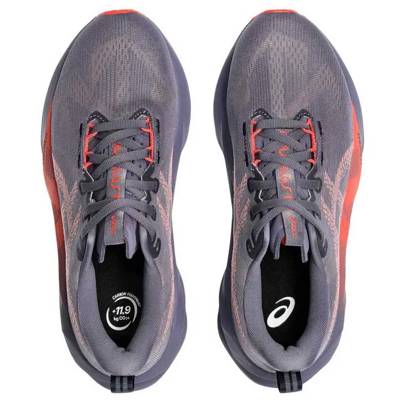 Asics Novablast 5 Laufschuhe Refurbished female