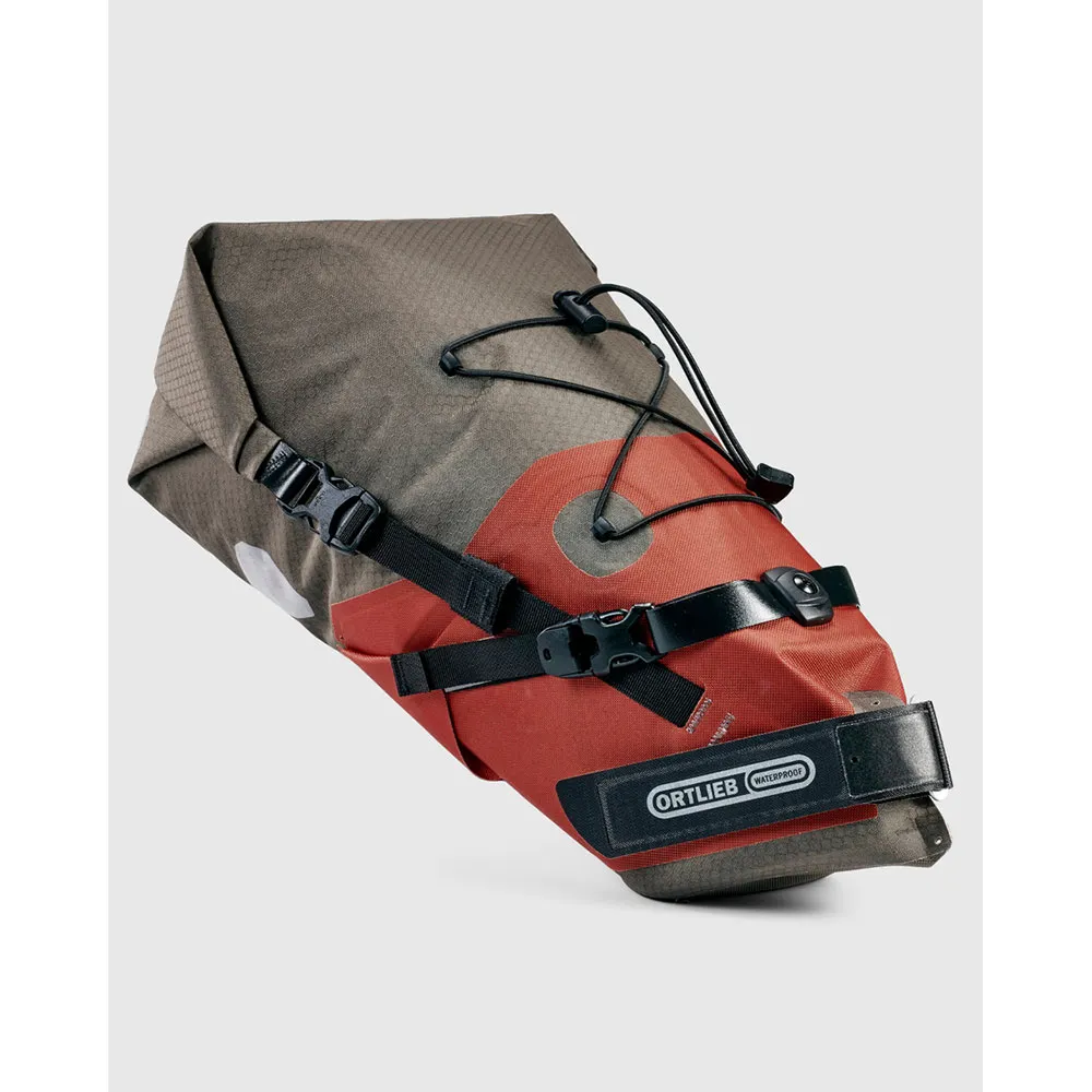 ASSOS X Ortlieb Satteltasche 11l, Dark sand, One Size ASSOS X Ortlieb Satteltasche 11l, Dark sand, One Size