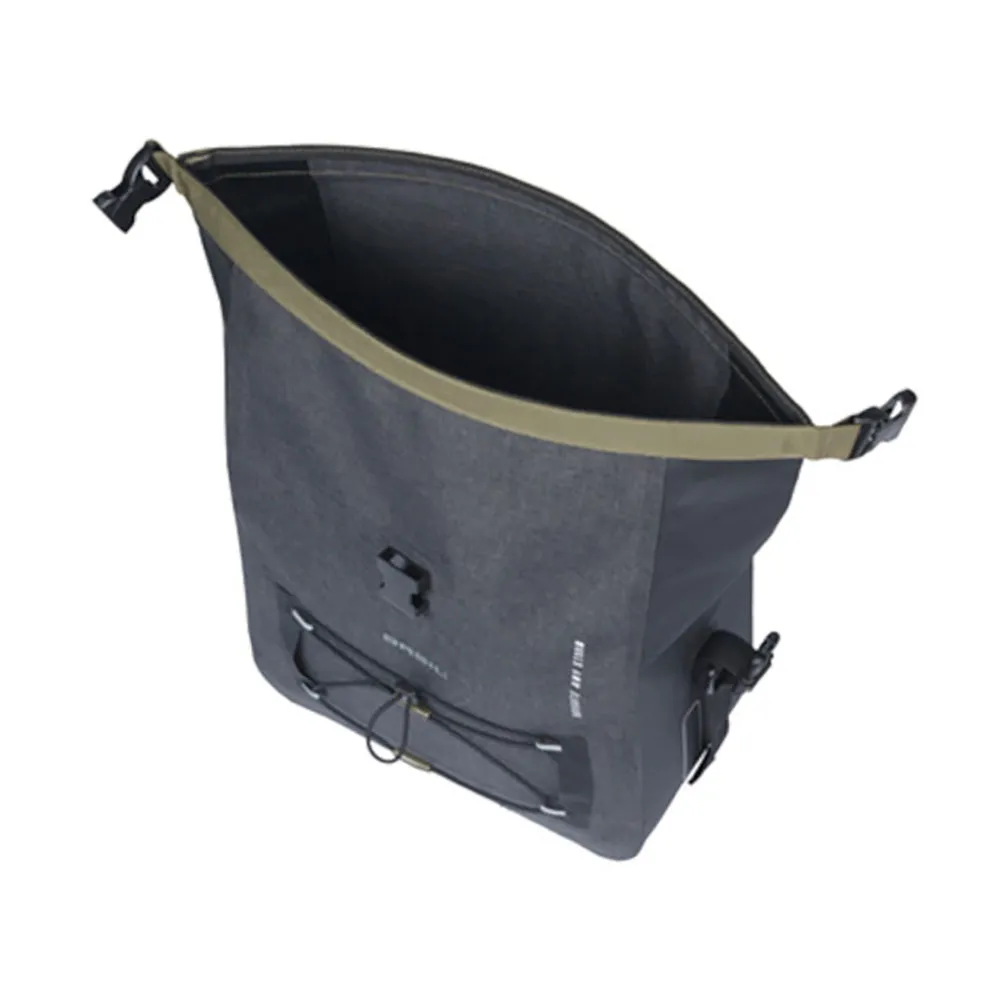 Basil Navigator Storm Mik Gepäckträgertasche 13l, Black, One Size Basil Navigator Storm Mik Gepäckträgertasche 13l, Black, One Size