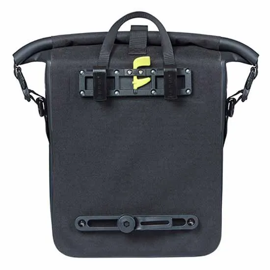 Basil Navigator Waterproof 12-15l Fahrradtasche, Black, One Size Basil Navigator Waterproof 12-15l Fahrradtasche, Black, One Size
