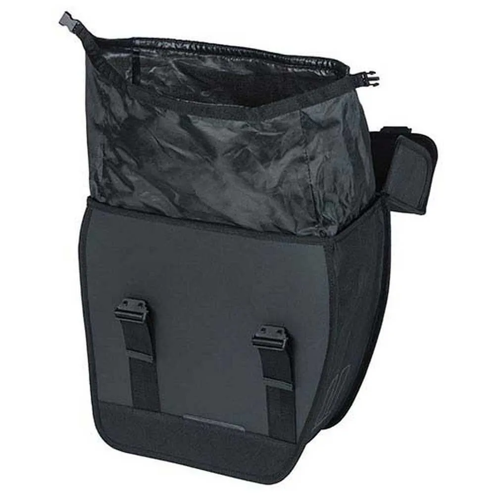 Basil Tour Waterproof Hook-on Reflectives Right Fahrradtasche 14l, Black, One Size Basil Tour Waterproof Hook-on Reflectives Right Fahrradtasche 14l, Black, One Size