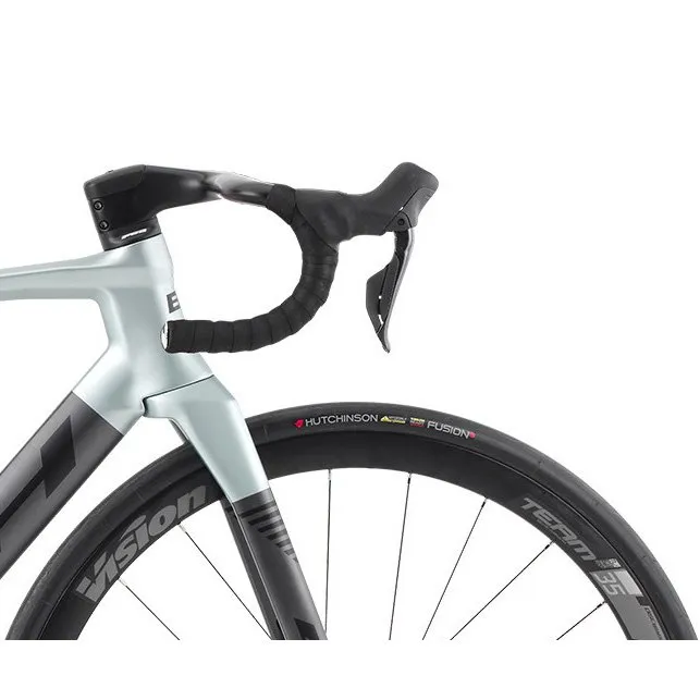 BH Bikes Rs1 5.0 Ultegra Di2 8150 2025 Rennrad BH Bikes Rs1 5.0 Ultegra Di2 8150 2025 Rennrad