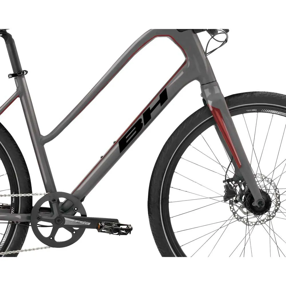 BH Bikes Silvertip Jet Lite 700c Deore 2025 Fahrrad BH Bikes Silvertip Jet Lite 700c Deore 2025 Fahrrad