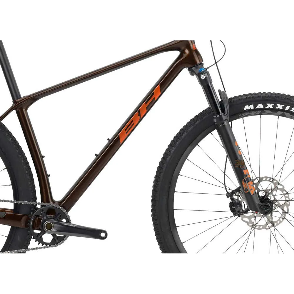 BH Bikes Ultimate 7.7 29´´ Xt 8100 2023 Mountainbike BH Bikes Ultimate 7.7 29´´ Xt 8100 2023 Mountainbike
