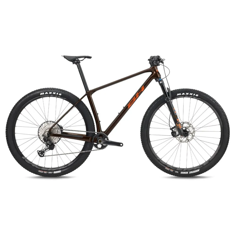 BH Bikes Ultimate 7.7 29´´ Xt 8100 2023 Mountainbike BH Bikes Ultimate 7.7 29´´ Xt 8100 2023 Mountainbike
