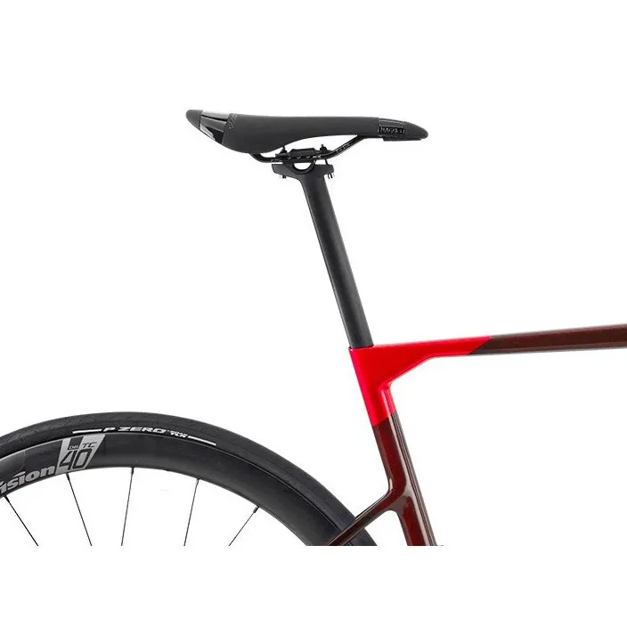 BH Bikes Ultralight 7.0 Ultegra Di2 8150 2025 Rennrad BH Bikes Ultralight 7.0 Ultegra Di2 8150 2025 Rennrad