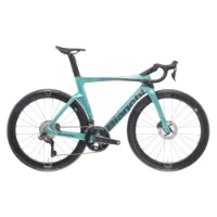 Bianchi Oltre Pro Ultegra Di2 2025 Rennrad Bianchi Oltre Pro Ultegra Di2 2025 Rennrad