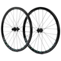 Bianchi Reparto Corse 33r Ceramitech Disc Tubeless Rennrad Laufradsatz Bianchi Reparto Corse 33r Ceramitech Disc Tubeless Rennrad Laufradsatz