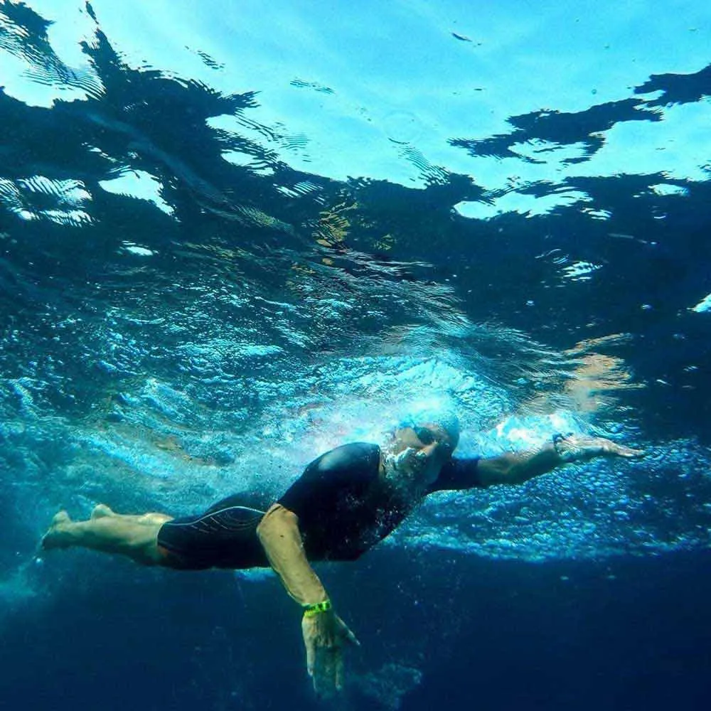 blueseventy Pz4tx+ Kurzarm-trisuit male, Black blueseventy Pz4tx+ Kurzarm-trisuit male, Black