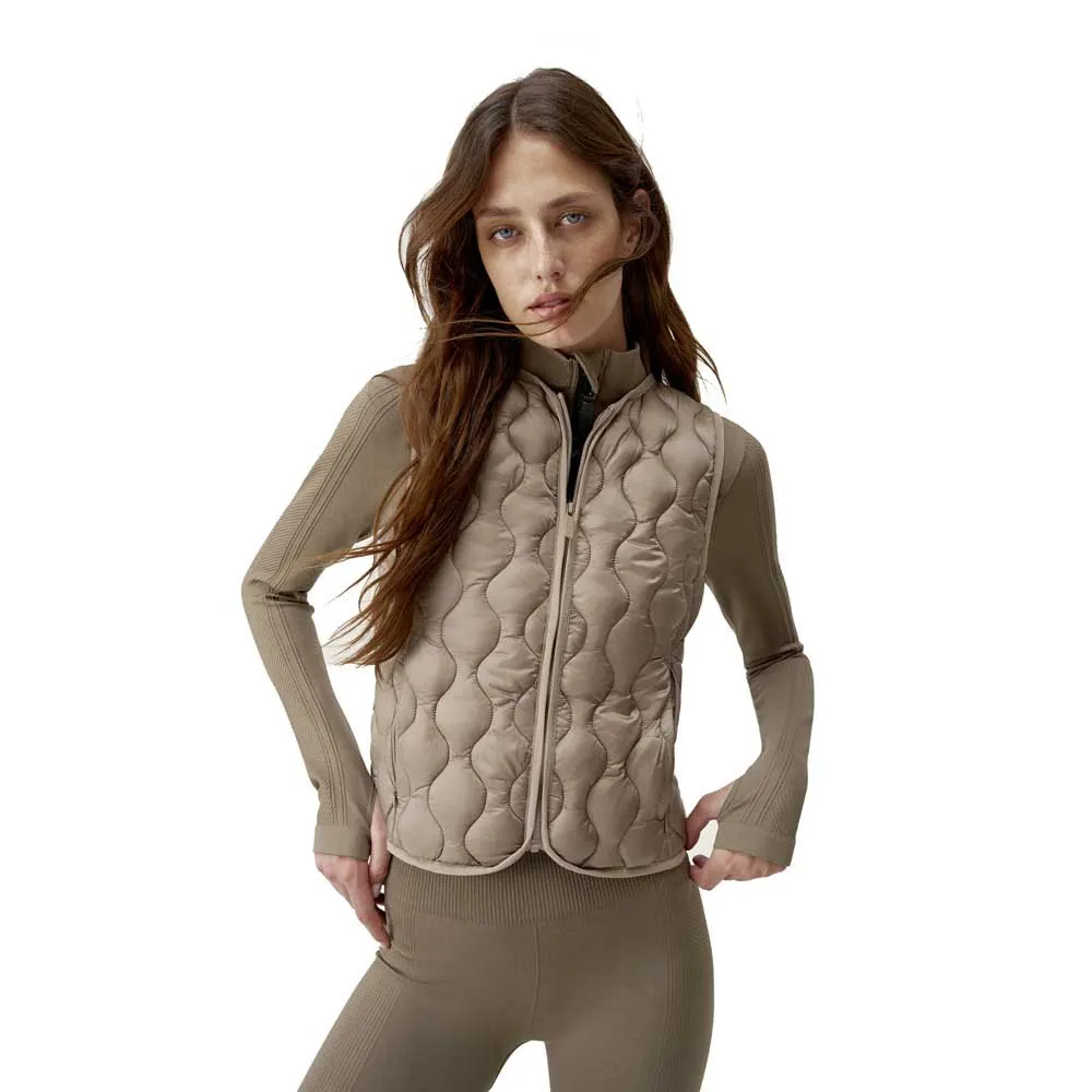 Born Living Yoga Kenal Weste female Born Living Yoga Kenal Weste female