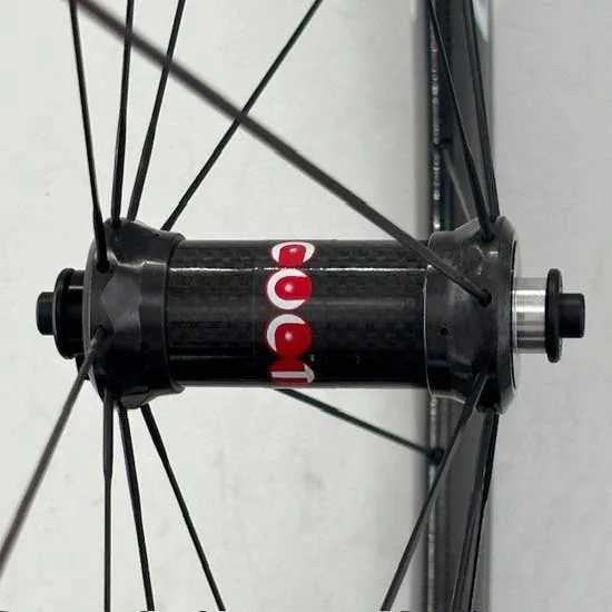 Campagnolo Bora Ultra 50 Rim Qr Ant Carbon Rennrad-vorderrad, Black, 12 x 100mm Campagnolo Bora Ultra 50 Rim Qr Ant Carbon Rennrad-vorderrad, Black, 12 x 100mm
