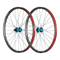 Chris King Mtn30 29´´ 28/28 Cl Disc Tubeless Mtb-laufradsatz Chris King Mtn30 29´´ 28/28 Cl Disc Tubeless Mtb-laufradsatz
