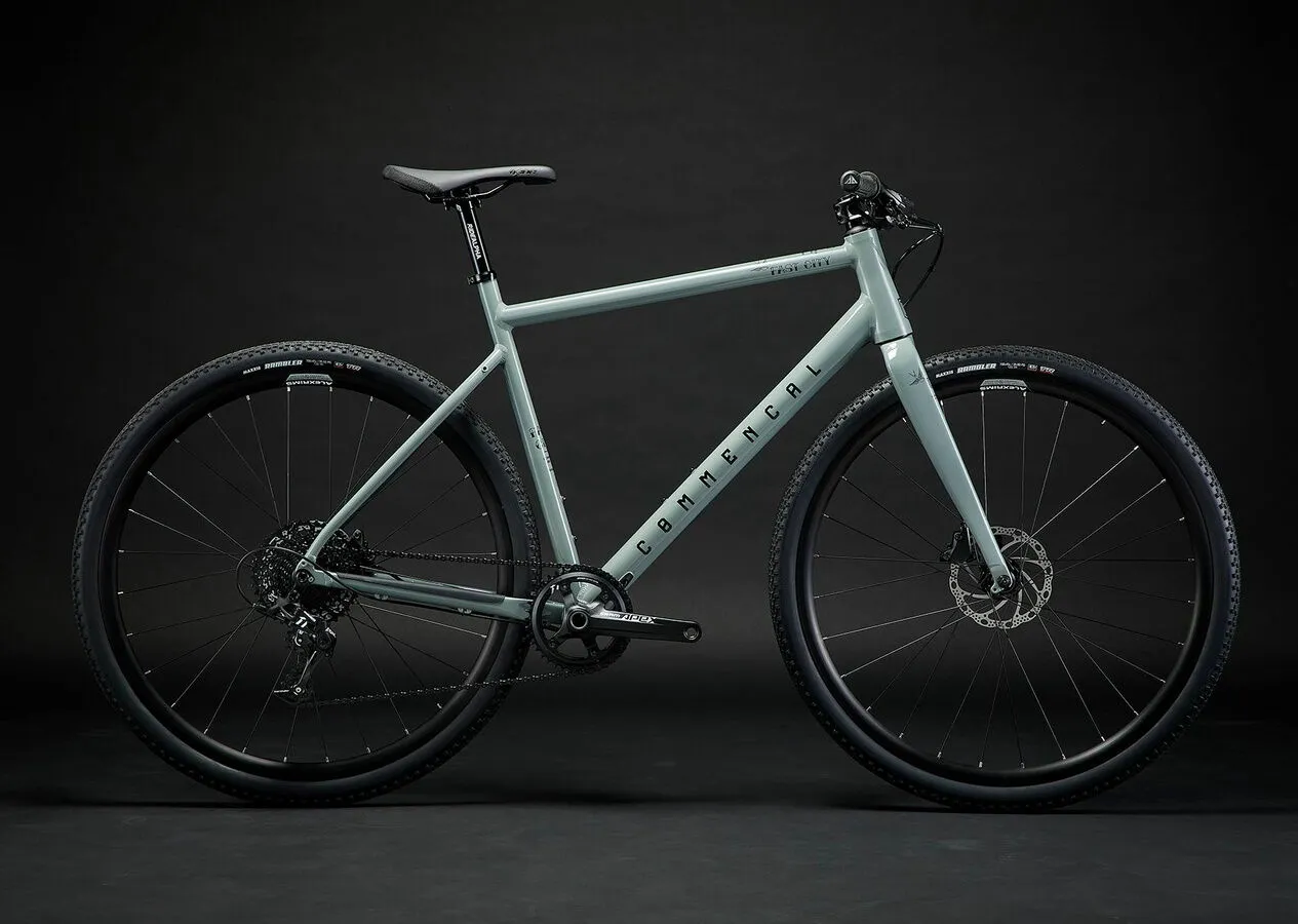 Commencal FCB ORIGIN PYRITE GREY 28" Diamant Commencal FCB ORIGIN PYRITE GREY 28" Diamant