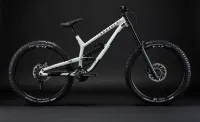 Commencal FRS PARK PURE WHITE 27,5" Diamant Commencal FRS PARK PURE WHITE 27,5" Diamant