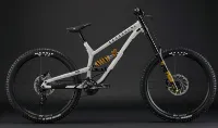 Commencal FSR OHLINS EDITION PURE WHITE 27,5" Diamant Commencal FSR OHLINS EDITION PURE WHITE 27,5" Diamant