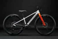 Commencal RAMONES 24 TRIGGER SHIFTER PURE WHITE 24" Diamant Commencal RAMONES 24 TRIGGER SHIFTER PURE WHITE 24" Diamant