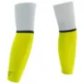 Compressport Su00008b Armwärmer male, White / safe yellow