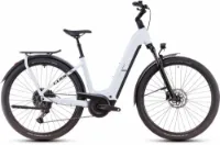 Cube Kathmandu Hybrid ONE 800 polarwhite and black 2025 28" 800 Wh Trapez Cube Kathmandu Hybrid ONE 800 polarwhite and black 2025 28" 800 Wh Trapez