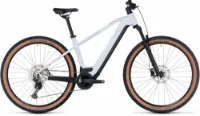 Cube Reaction Hybrid Pro 750 flashwhite´n´black 29" 750 Wh Diamant Cube Reaction Hybrid Pro 750 flashwhite´n´black 29" 750 Wh Diamant