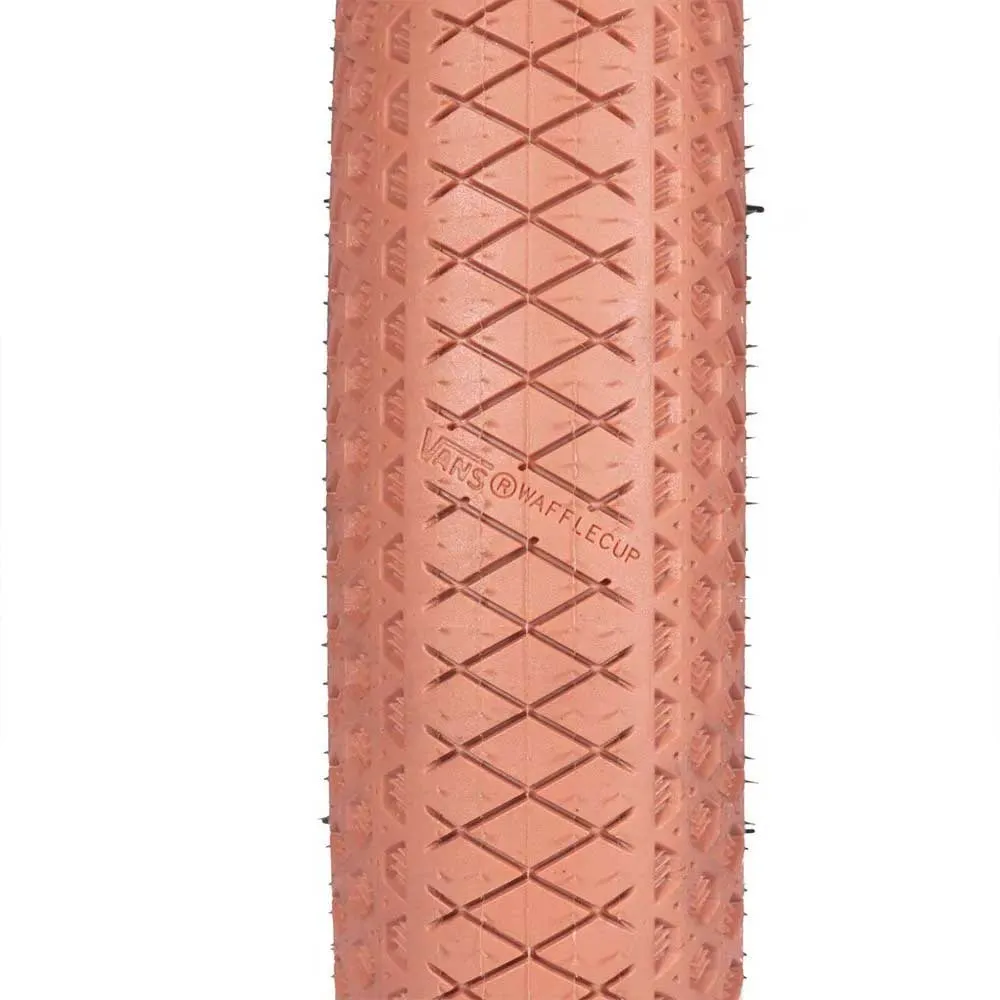 CULT Vans Wafflecup 20´´ X 2.4 Steifer Urbanreifen CULT Vans Wafflecup 20´´ X 2.4 Steifer Urbanreifen