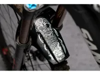 Dyedbro Decal Kit für Fox Racing Shox 36 / 38 Mudguard Dyedbro Decal Kit für Fox Racing Shox 36 / 38 Mudguard