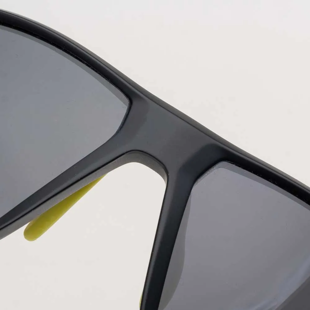 Elbrus Nevis Ii Polarisierte Sonnenbrille, Black / citronelle, One Size Elbrus Nevis Ii Polarisierte Sonnenbrille, Black / citronelle, One Size