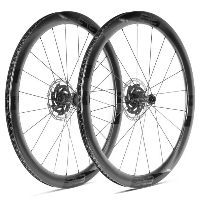 Ere Research Omnia Ii Clr45 Cl Disc Tubeless Rennrad Laufradsatz, Black, 12 x 100/12 x 142mm, Shimano/Sram HG Ere Research Omnia Ii Clr45 Cl Disc Tubeless Rennrad Laufradsatz, Black, 12 x 100/12 x 142mm, Shimano/Sram HG