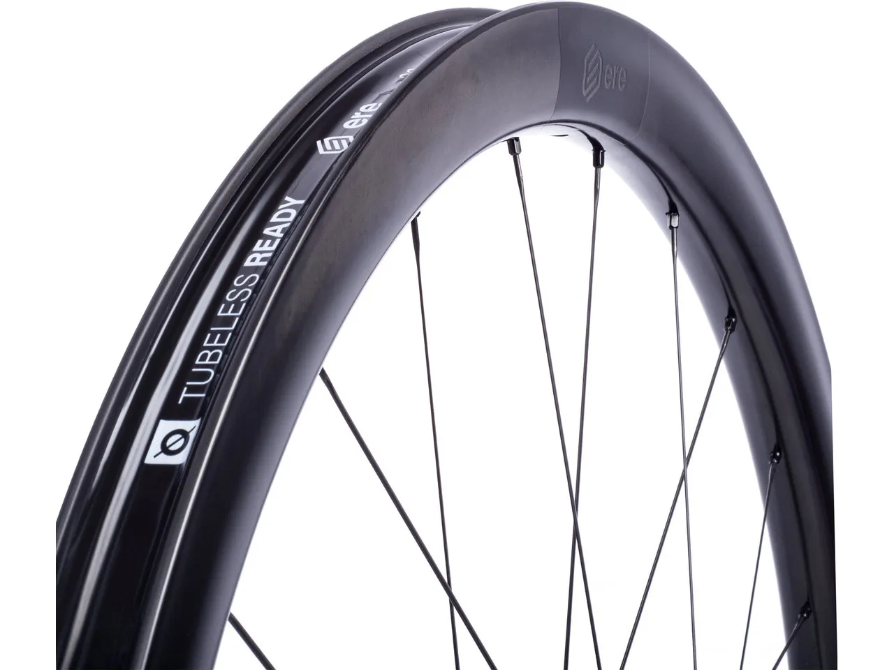 Ere Research Tenaci GA40 Carbon Disc Center Lock 28" Laufradsatz, Schwarz Ere Research Tenaci GA40 Carbon Disc Center Lock 28" Laufradsatz, Schwarz