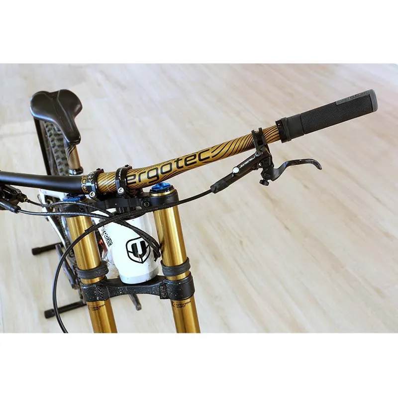 Ergotec Low Riser 15 Mm Lenker, Black / gold, 31.8mm, 780mm Ergotec Low Riser 15 Mm Lenker, Black / gold, 31.8mm, 780mm