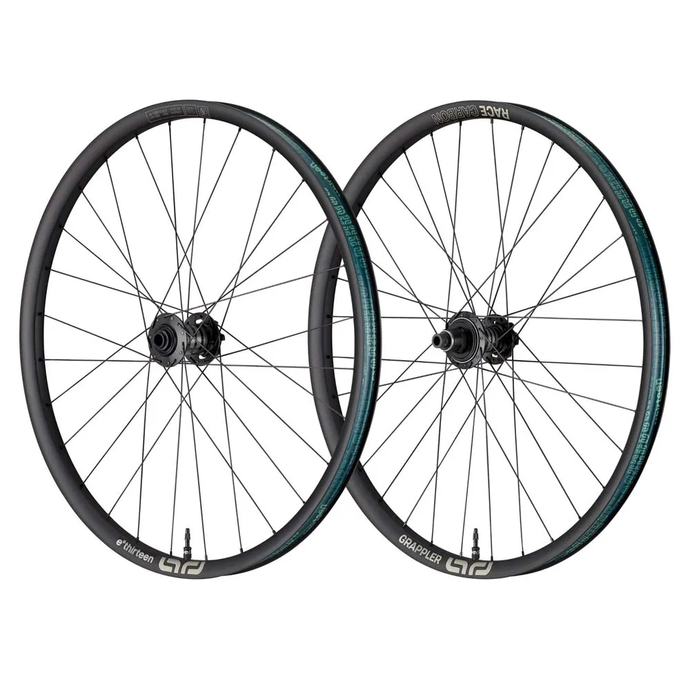 e*thirteen Grappler Race Carbon E-spec 29´´ Vorderrad, Black, 15 x 110mm e*thirteen Grappler Race Carbon E-spec 29´´ Vorderrad, Black, 15 x 110mm