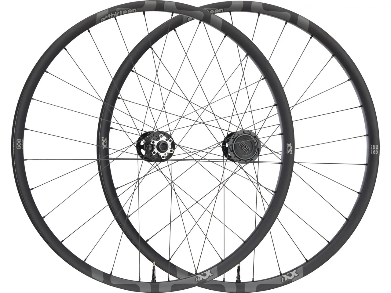e*thirteen XCX Race IW28 Carbon Boost 29" Laufradsatz, Schwarz e*thirteen XCX Race IW28 Carbon Boost 29" Laufradsatz, Schwarz